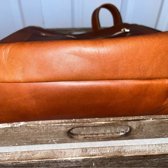 Portland Leather Goods Honey backpack Tote - Picture 5 of 11